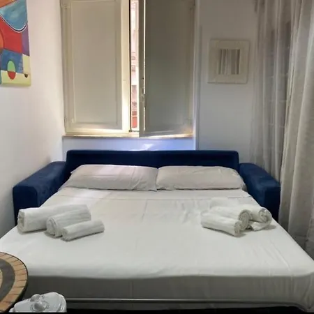 Apartamento Eco Capuana - Station Nápoles